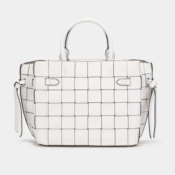 Michael Kors White Bag with Accent Chain ✨brand new ✨ - Picture 4 of 12